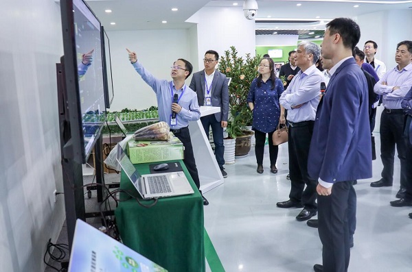 全國人大常委會副委員長丁仲禮蒞臨茄子视频免费观看考察調研